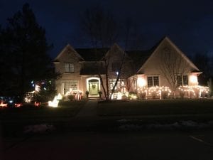 Merry Christmas! QC Scene Highlights The Christmas Lights of The Quad-Cities!