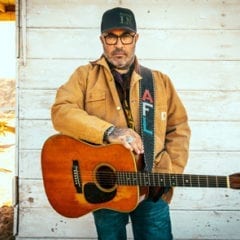 Aaron Lewis Returning To Davenport's Adler Theatre 'Frayed At Both Ends'