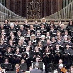 Quad-Cities Choir Rehearses Virtually for Next “Messiah” in May