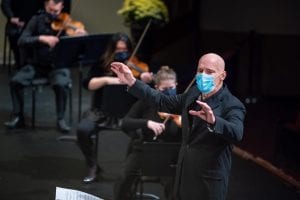 “It’s Definitely Different”: Quad City Symphony Orchestra Conductor Adjusts To Covid Restrictions