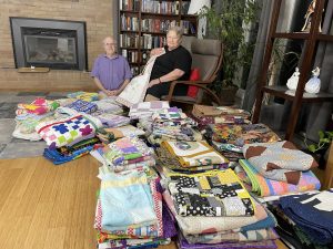 Last Weekend To Help Bettendorf Rotary Collect 800 Blankets For People In Need