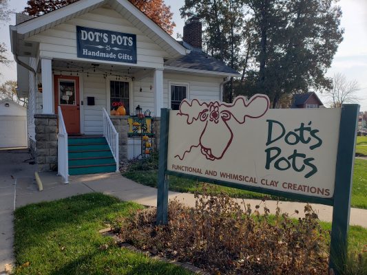 Moline's Dot's Pots Honored By Illinois Office of Tourism's Illinois Made Program