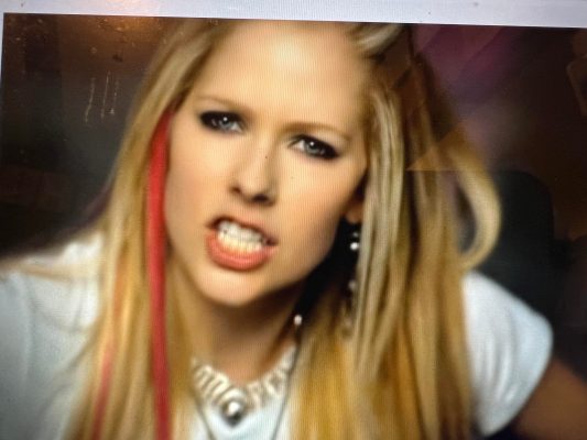 Did Avril Lavigne Die And Get Replaced With Her Illuminati Body Double???