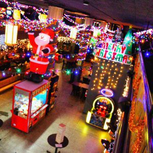 Analog Moline Returns with Holiday Pop-Up, Super Awesome Christmas Time II