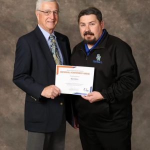 Davenport School Board President Dan Gose Wins Iowa State Award