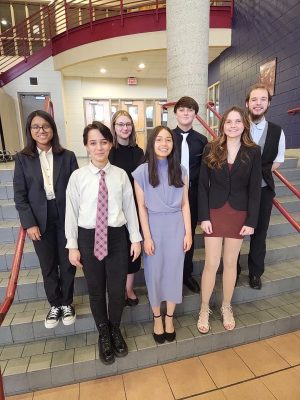 Davenport West High School Debate Team Members Qualify For Nationals