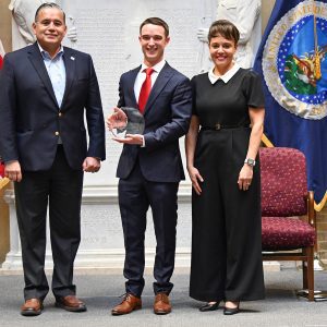 Western Illinois University Alumnus Receives U.S. Department of Agriculture Award