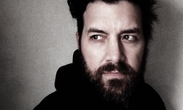 Bob Schneider Coming To Davenport's Raccoon Motel Tonight