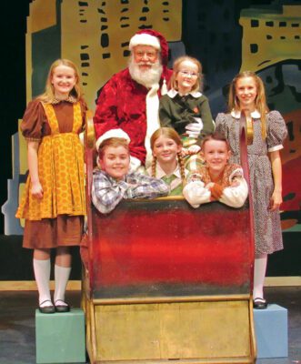 Rock Island's Circa '21 Brings Holiday Cheer With 'Miracle On 34th Street'