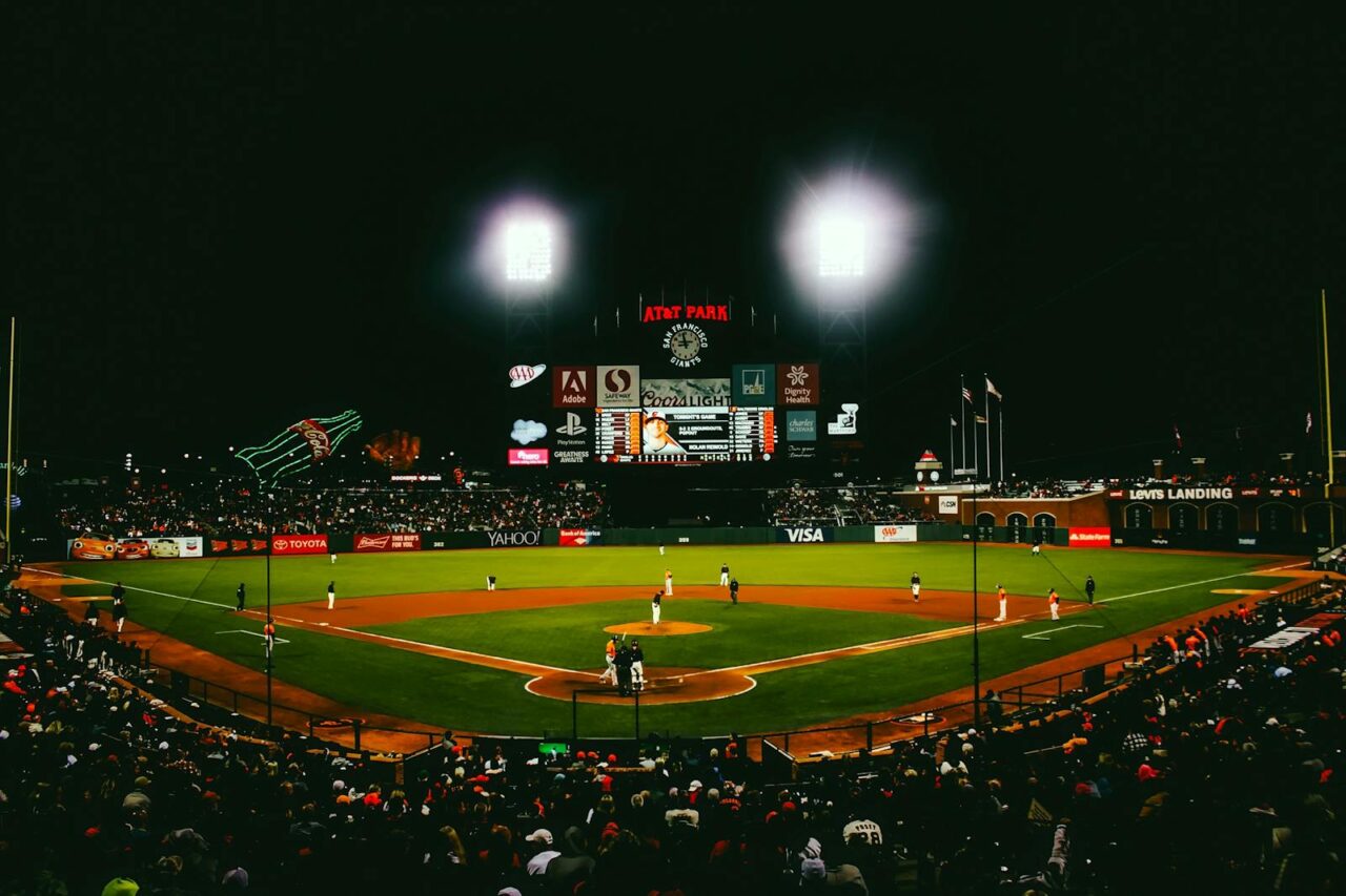 A Selection of Handy Apps for Illinois and Iowa’s Sports Fans to Download in 2025 - QuadCities