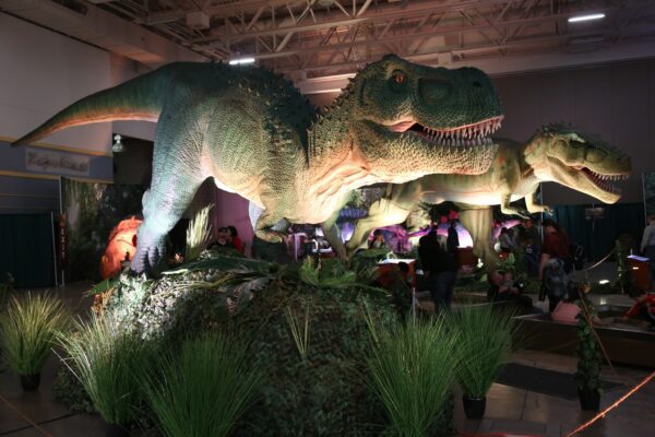 Dinosaurs Come Roaring Into Rock Island's QCCA Expo Center This Weekend
