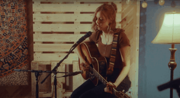 Bettendorf native Molly Conrad Returns to Play Davenport Gigs