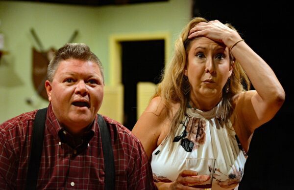 REVIEW: New Farce At Geneseo's Richmond Hill A Hilarious Hole in One