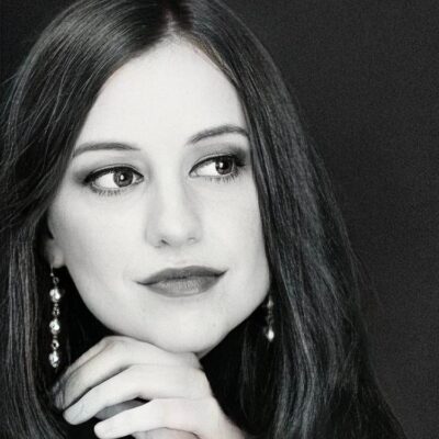 Augustana’s Shelley Cooper Brings New Solo Musical to Moline's Black Box