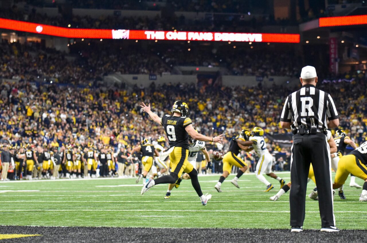 How Tory Taylor Can Boost the Chicago Bears' Odds This Year - QuadCities.com