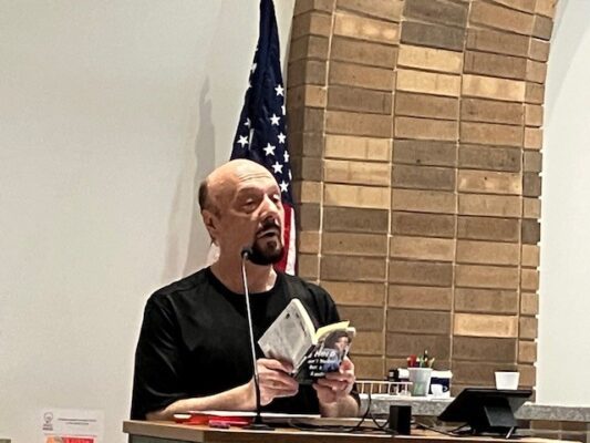 Quad Cities Celebrates Banned Books Week With Free Speech Pioneer