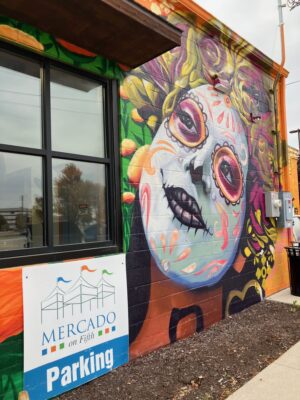 Moline’s Mercado to Host Mr. Thanksgiving Holiday Meal for 2nd Time