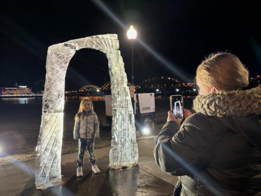 Icestravaganza Returns This Weekend in Downtown Davenport