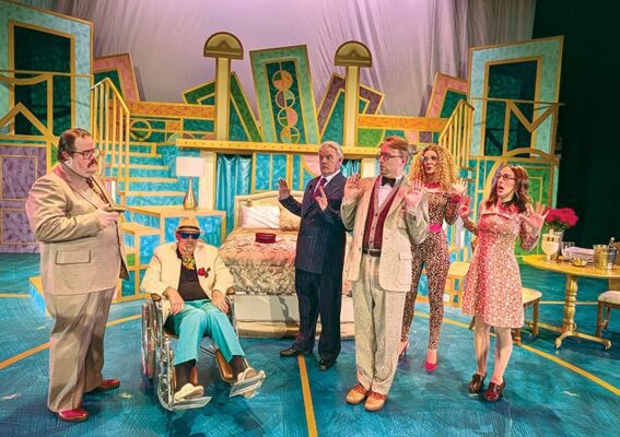 The new Circa show features (L-R) Jeremy Littlejohn, Brad Hauskins, Paul Gregory Nelson, Bobby Becher, Sarah Hayes and Megan Mistretta.